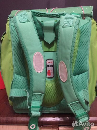 Рюкзак школьный