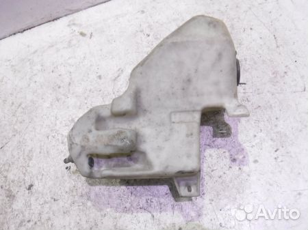 Бачок омывателя Мерседес