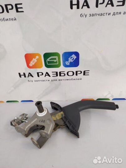 Ручка ручного тормоза Kia Ceed JD