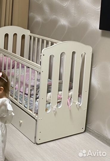 Кровать детская маятник