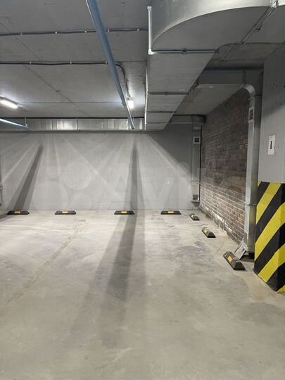 Машиноместо