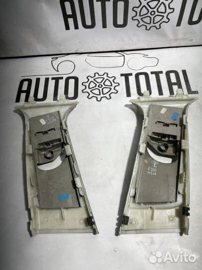 Накладка центральной стойки Mercedes C-Class W204