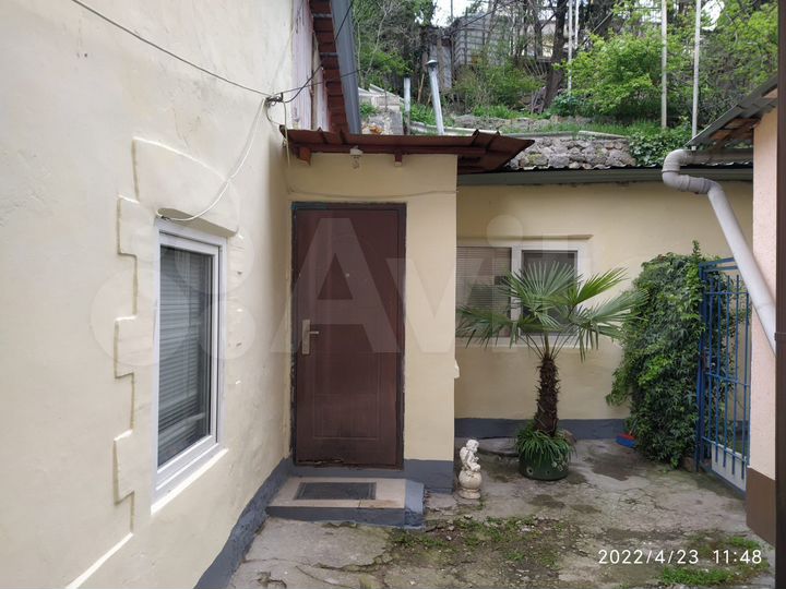 Дом 80 м² на участке 1 сот.