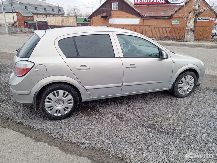 Opel Astra 1.6 МТ, 2005, 276 218 км