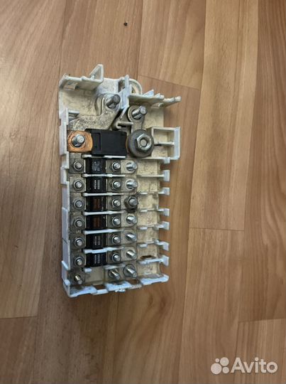 Блок предохранителей бмв е39