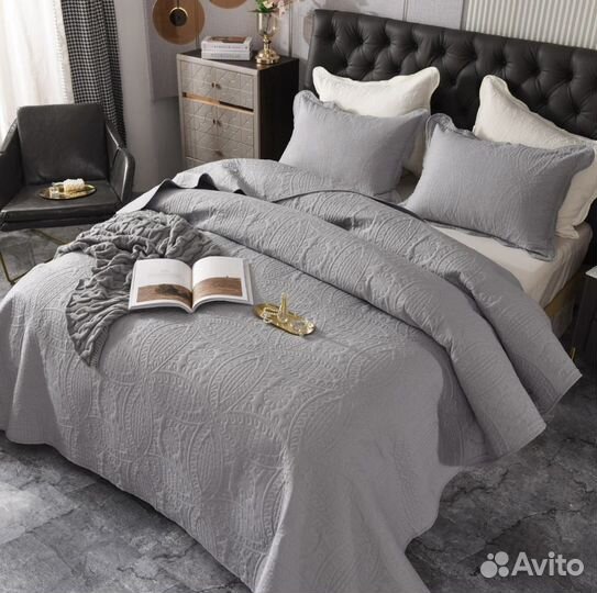 Покрывало с наволочками 220*240