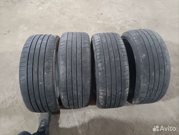 Accelera 651 40/5 R17