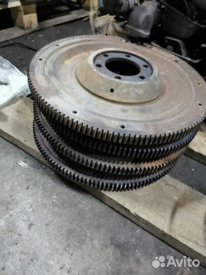 Маховик ЗИЛ 130,131