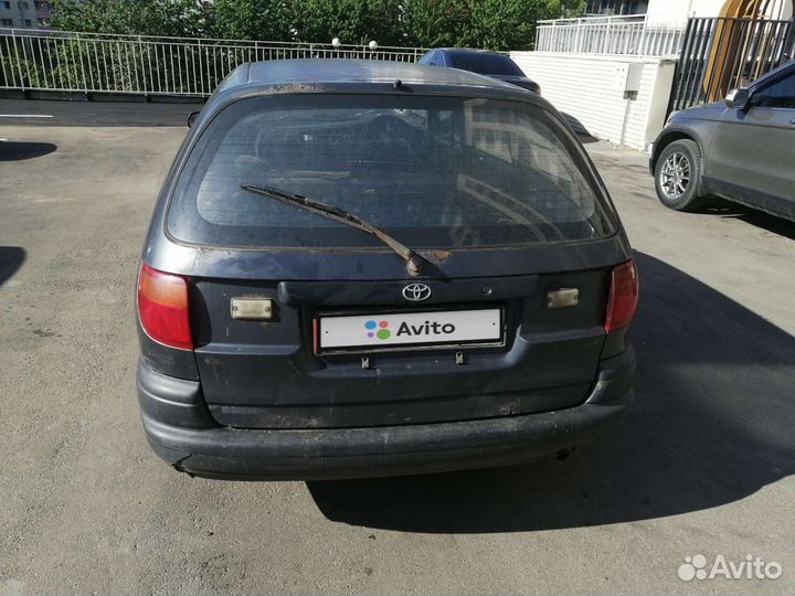 Toyota Caldina 1.5 AT, 1994, 239 534 км