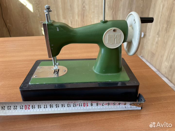 Швейная машинка СССР мини