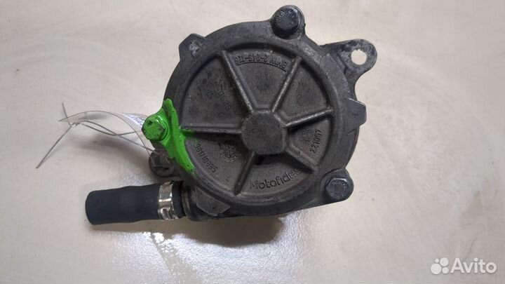 Насос вакуумный BMW 5 E39, 1996