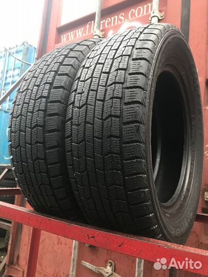 Goodyear Ice Navi Zea 215/65 R16