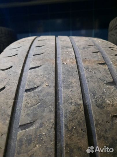 Hankook Smart Control AW02 235/50 R19