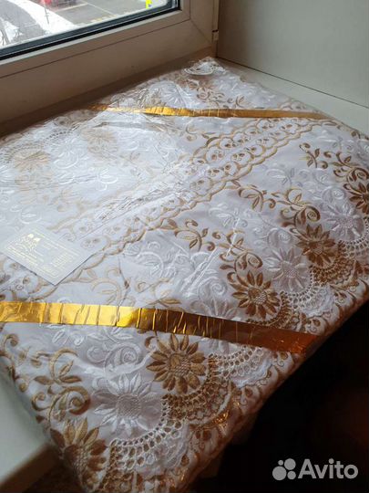 Постельное белье с шитьем