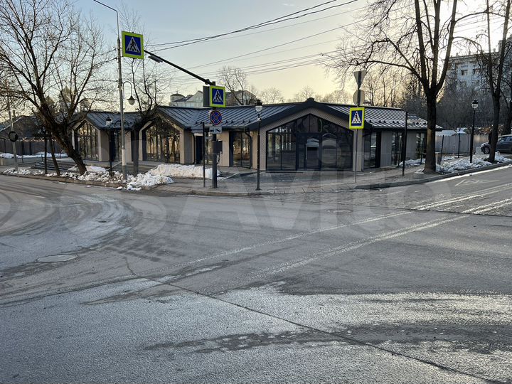 Общепит, 390 м²