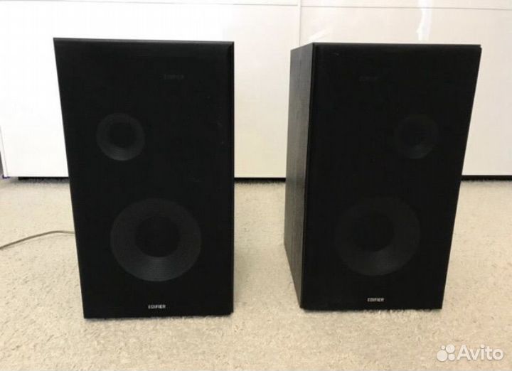 Трёхполосные акустические колонки edifier r2800