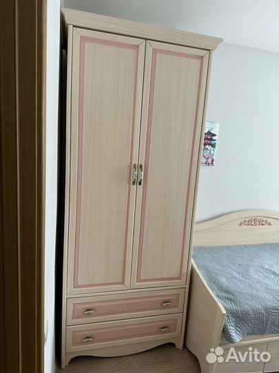 Детская мебель для девочки