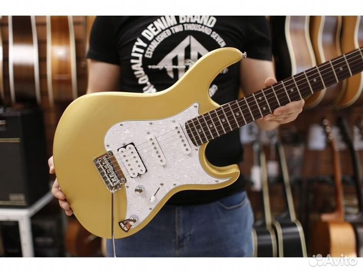 Cort G250-CGM Электрогитара, золото