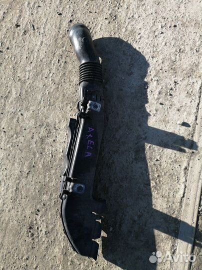 Воздухозаборник Mazda 3 BL