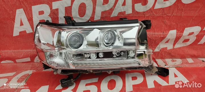 Фара правая Toyota Land Cruiser 200