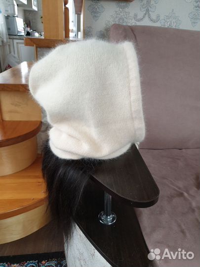 Капор женский