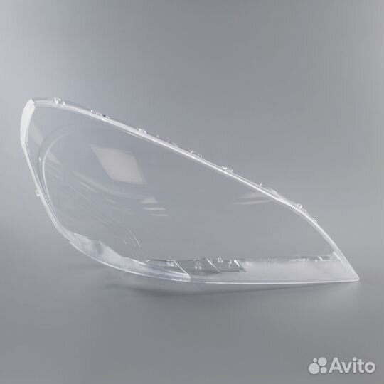 Стекло фары Volvo S60 2010-2013 правое