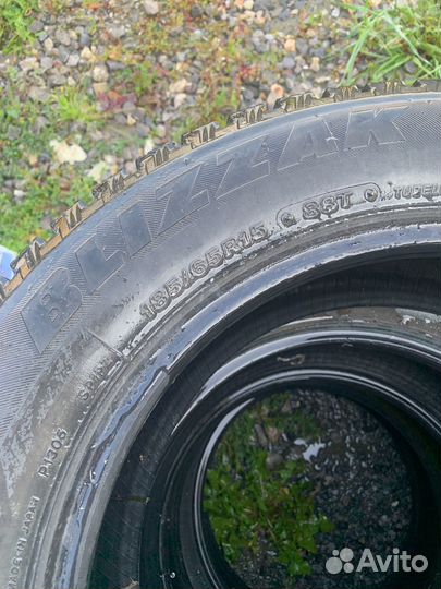 Bridgestone Blizzak Spike-01 185/65 R15