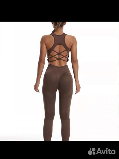 Костюм для фитнеса 44 новый