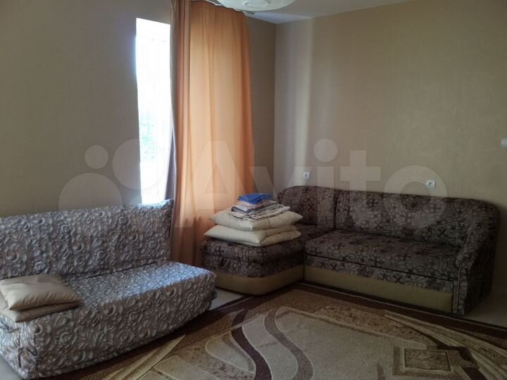 2-к. квартира, 64 м², 6/9 эт.