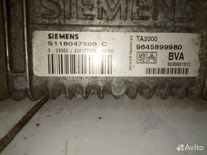 Блок управления двигателем Citroen C5 2001-2004гг