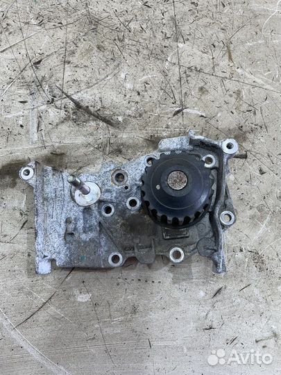 Помпа Renault Logan