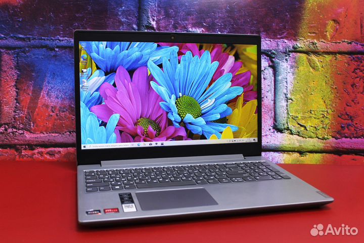 Производительный ноутбук Lenovo / Ryzen 5 / Vega 8