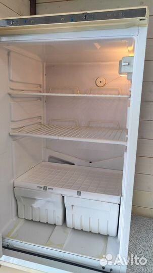 Холодильник Stinol