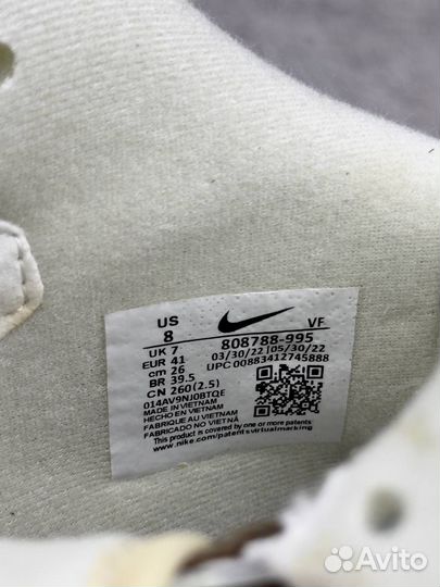 Кроссовки nike