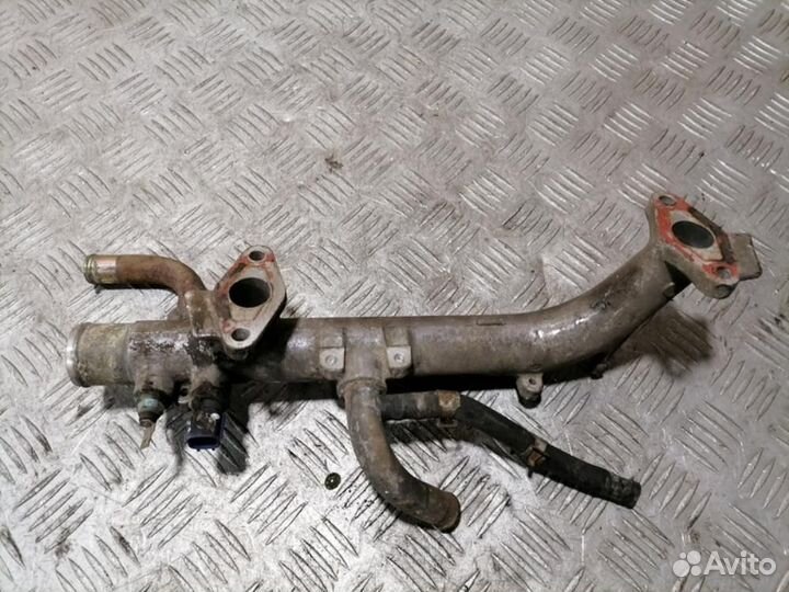 Трубка системы охлаждения Nissan Maxima a32