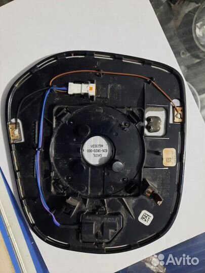 Зеркальный элемент передний левый Toyota Lend