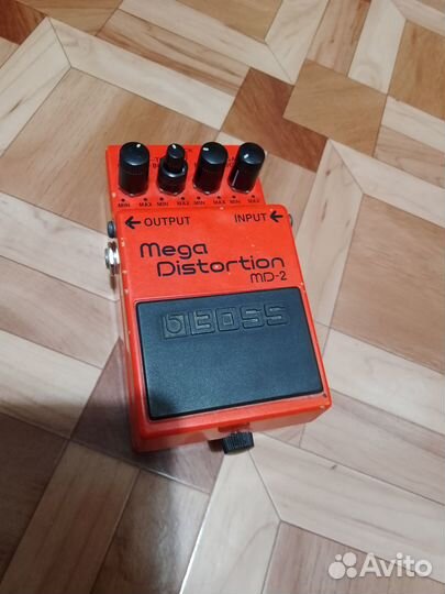 Гитарная педаль Boss MD-2 Mega distortion