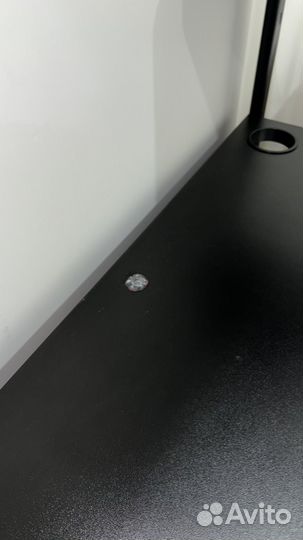 Компьютерный стол IKEA fredde