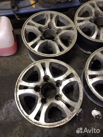 Диски литые на R16
