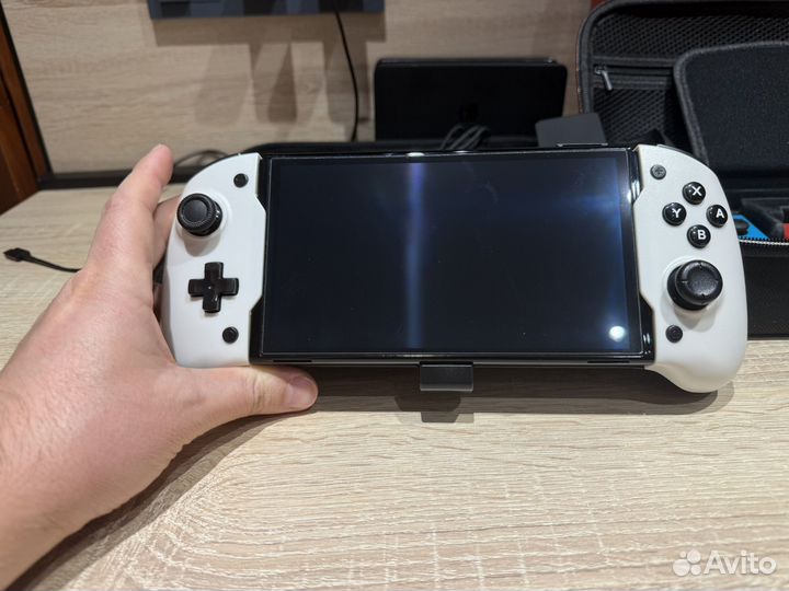 Nintendo switch oled с жирным комплектом