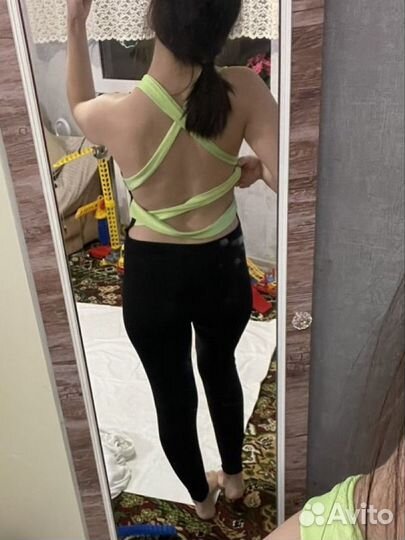 Комбинезон спортивный для фитнеса