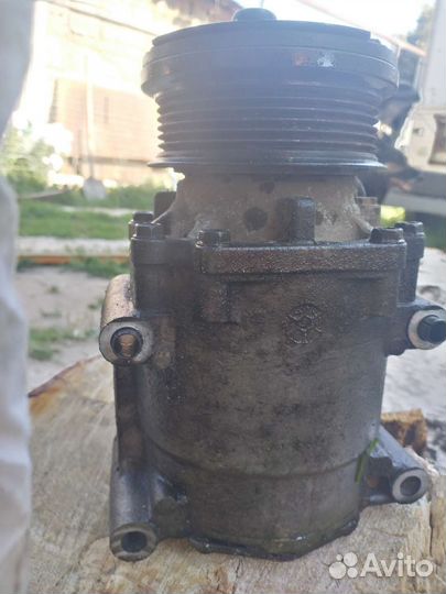 Компрессор автомобильный