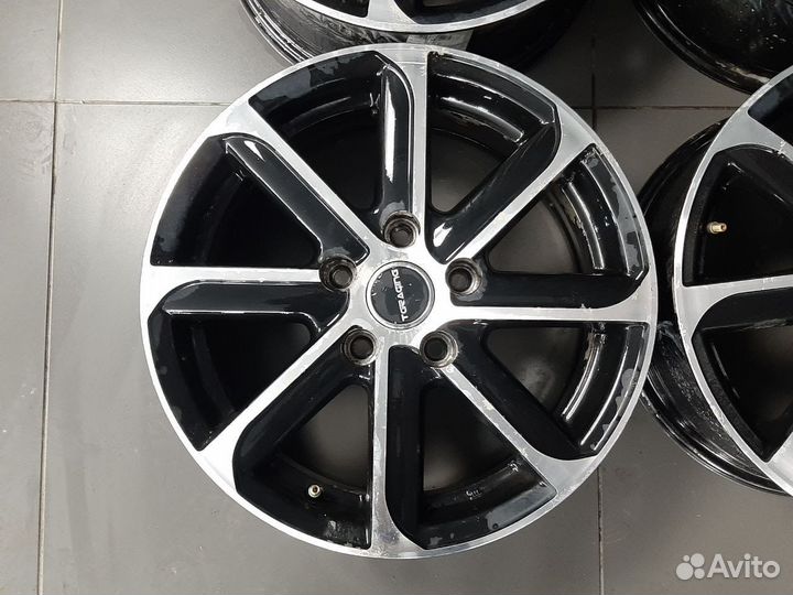 Литые диски на Nissan R16