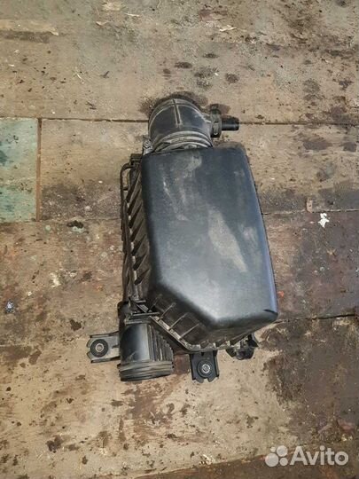 Корпус воздушного фильтра Hyundai Solaris 1 ориг