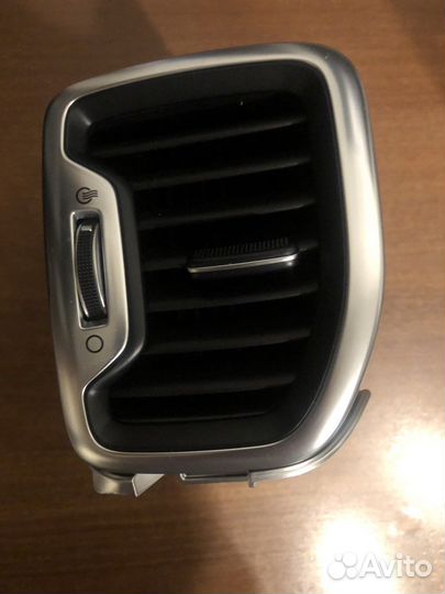 Дефлекторы воздуховоды и рамка для шгу Sportage 4