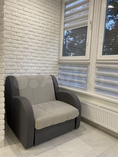 Квартира-студия, 42 м², 1/7 эт.