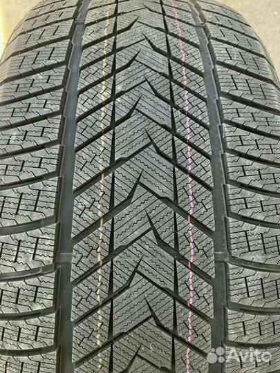 iLink SnowGripper II 295/40 R21 128U