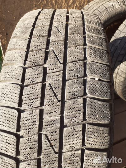 Hankook Winter I'Cept IZ2 195/60 R15 88T