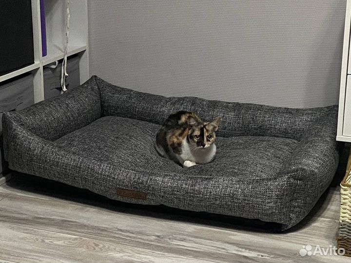 Лежанка для большой собаки