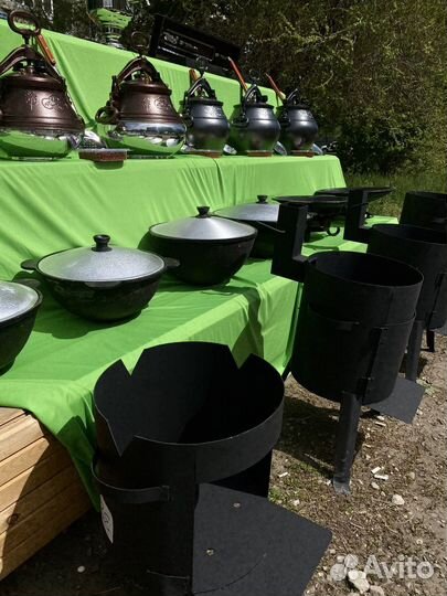 Казан чугунный с печкой